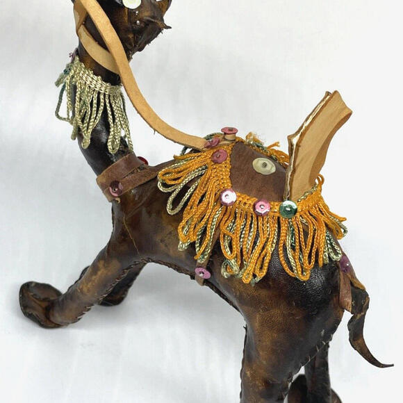Vintage Nativity Figure Camel 7" Leather Wrapped with Saddle Tassels Sequins - Picture 5 of 9